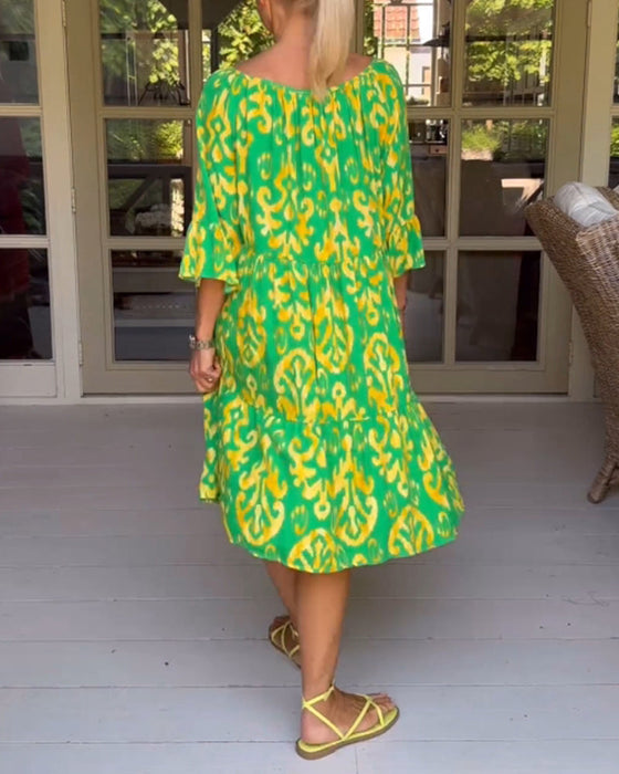 Bell sleeve loose printed dress