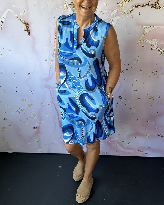 Printed sleeveless stand collar pocket dress