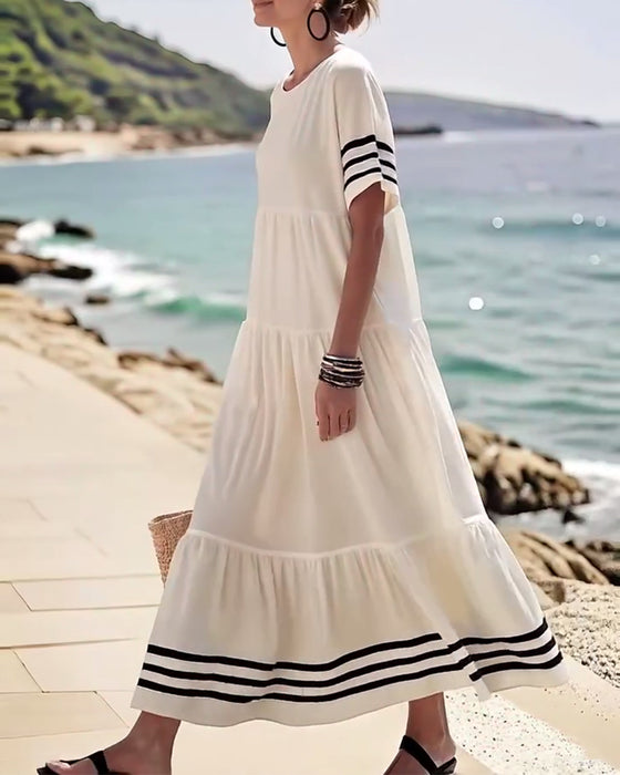 Fashionable Holiday Short-Sleeved Dress