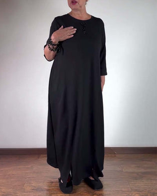 Solid color round neck loose dress