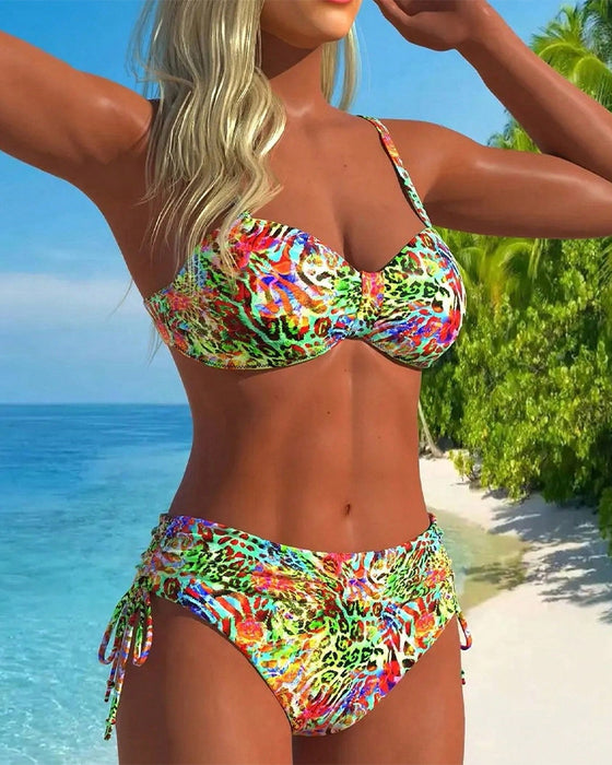 Eye-catching Leopard-print Two-piece Swimsuit